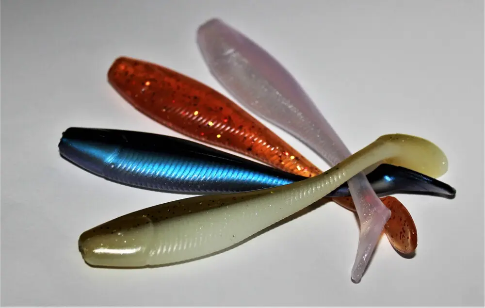 Natural Colours: (from top to bottom) Lavender Shad, Amber, Orca, Olive Deceiver